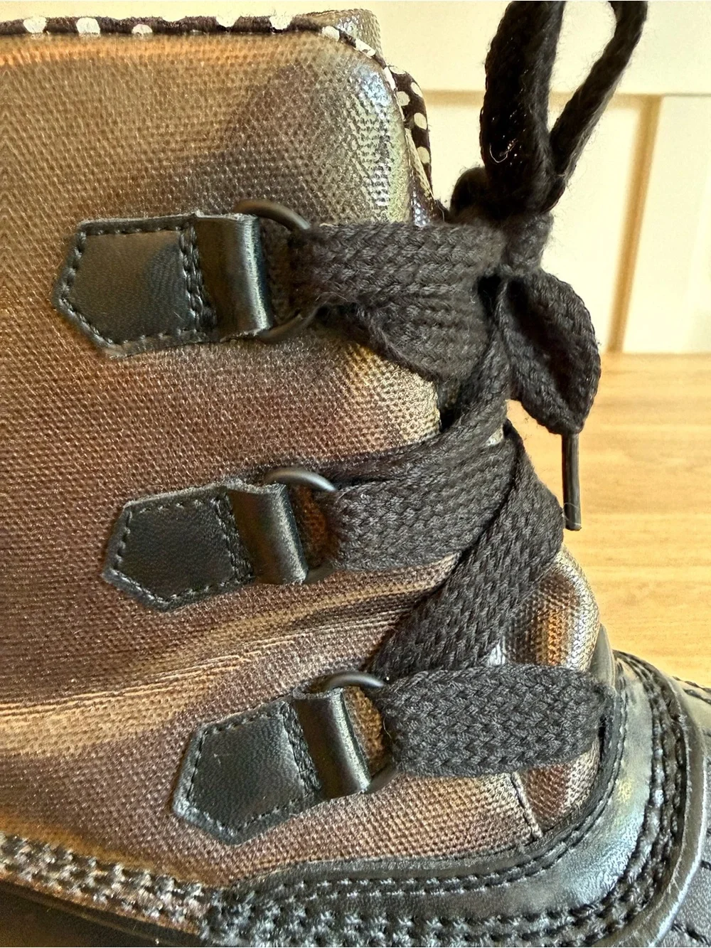 SOREL Tivoli Metallic Black Waterproof Rain Duck Boots Polka Dot Lining Size 11